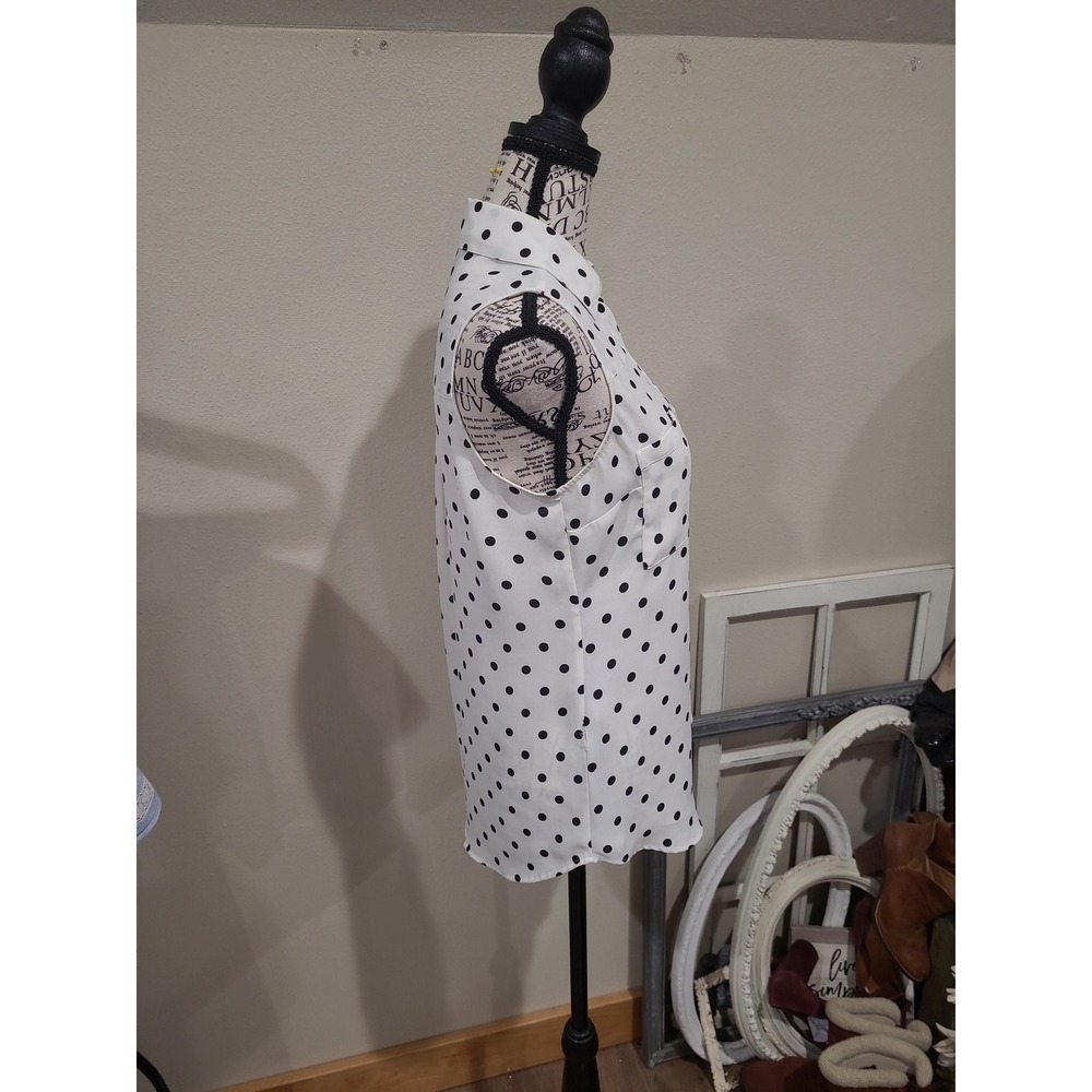 Express Portofino Blouse Women SZ XS sleeveless white blk. Polka dot button down - Picture 4 of 9